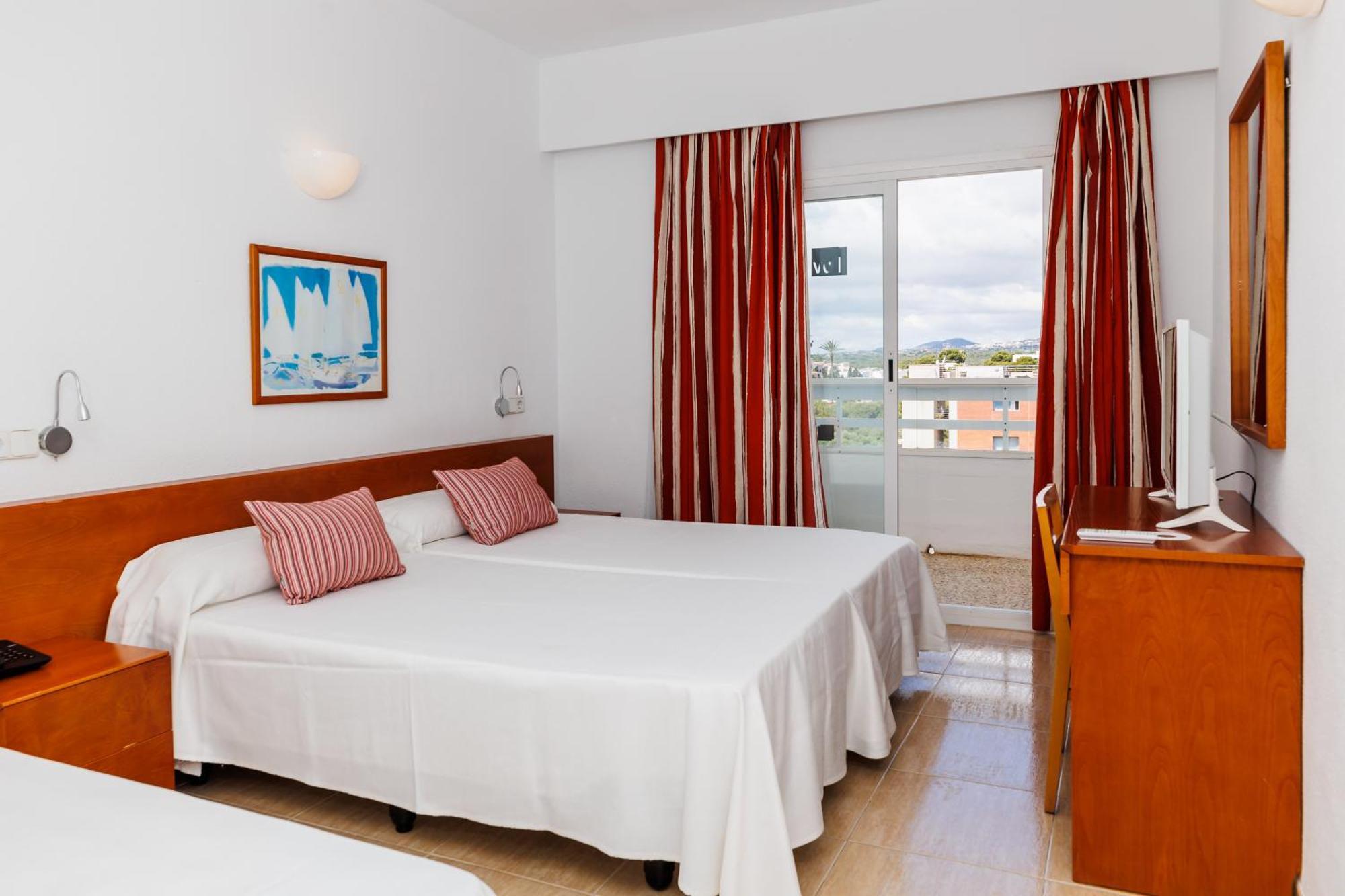 Bellevue Belsana Hotel Puerto Colom Ngoại thất bức ảnh