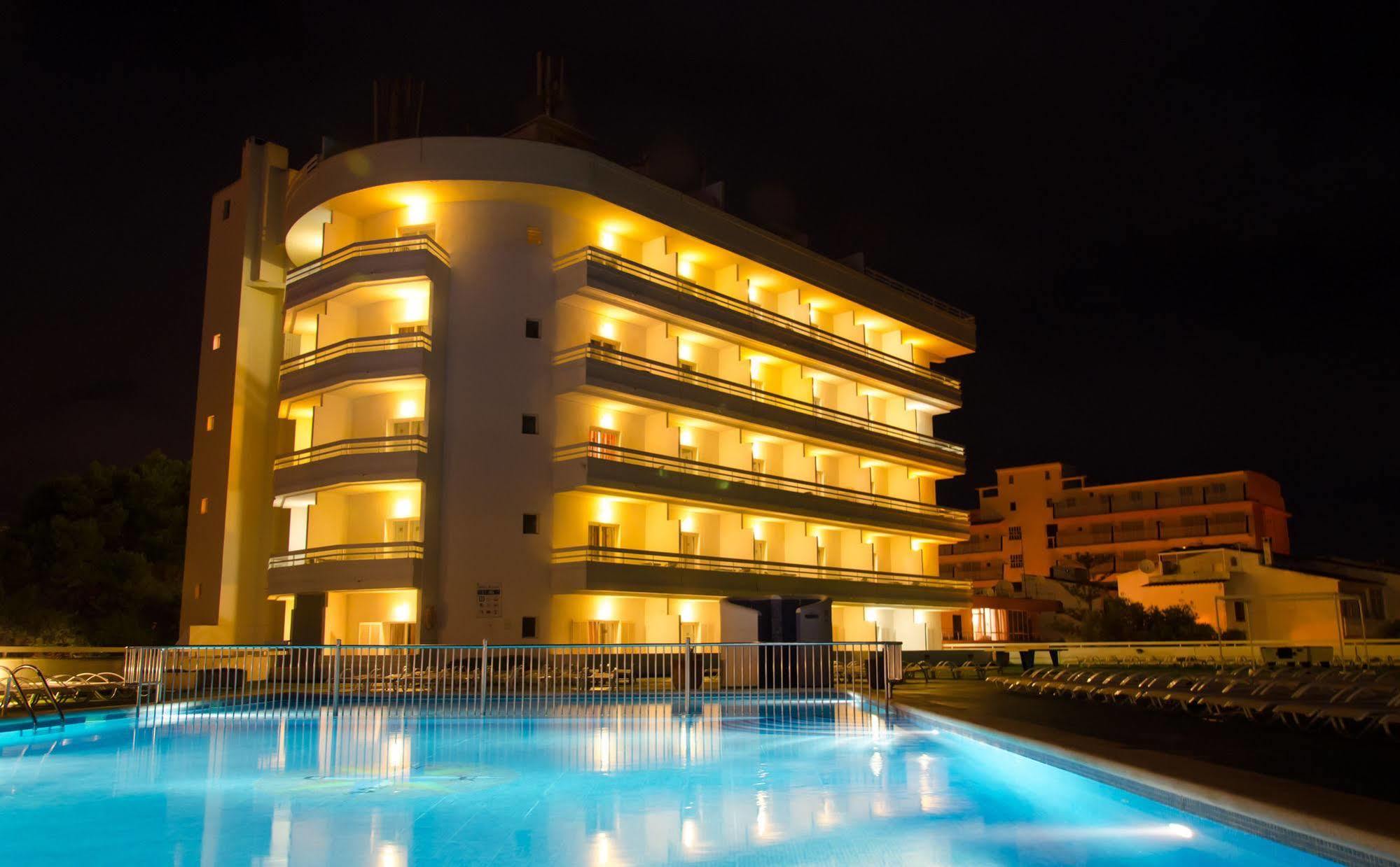 Bellevue Belsana Hotel Puerto Colom Ngoại thất bức ảnh